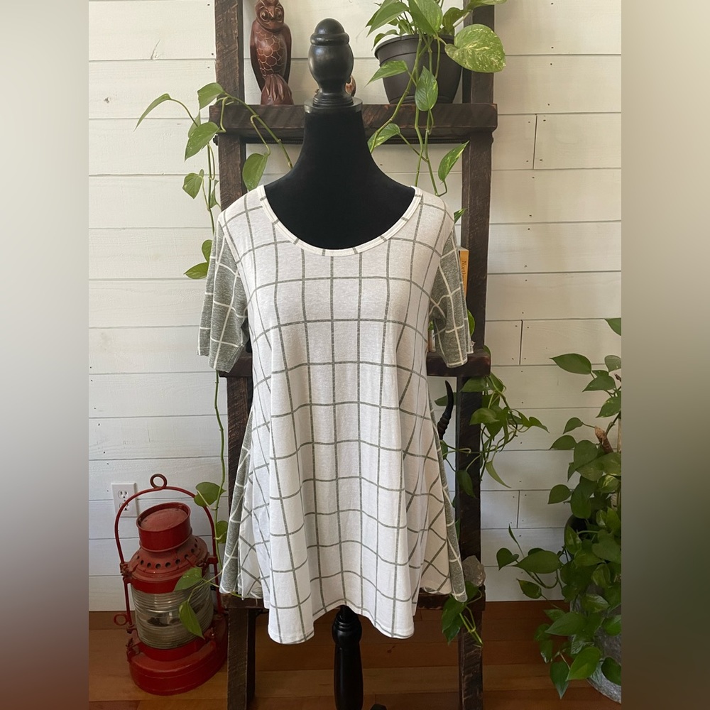 LuLaRoe: Sporty Dress
